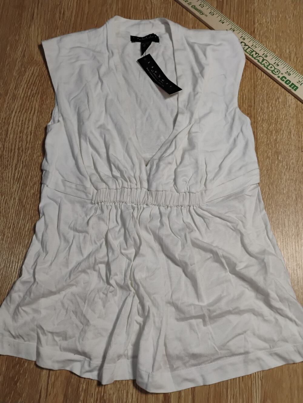 Vintage Laundry by Shelli Segal Women's Size XS White Short Sleeve Blouse